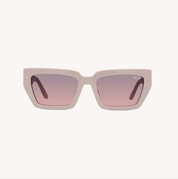 Dezi Switch Sunglasses - Picture 2 of 3